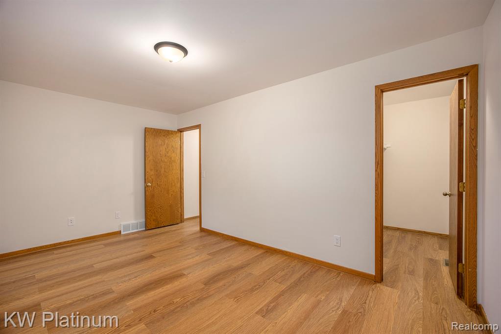 33512 Meldrum Street Chesterfield, MI 48047 - Photo 10 of 20