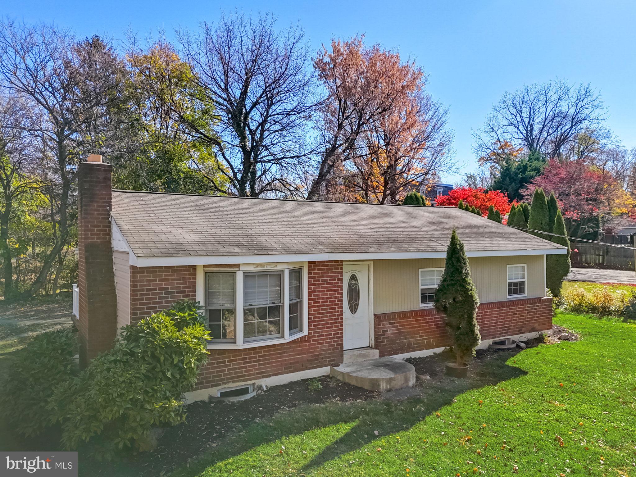 252 Middletown Road Media, PA 19063 - Photo 4 of 47
