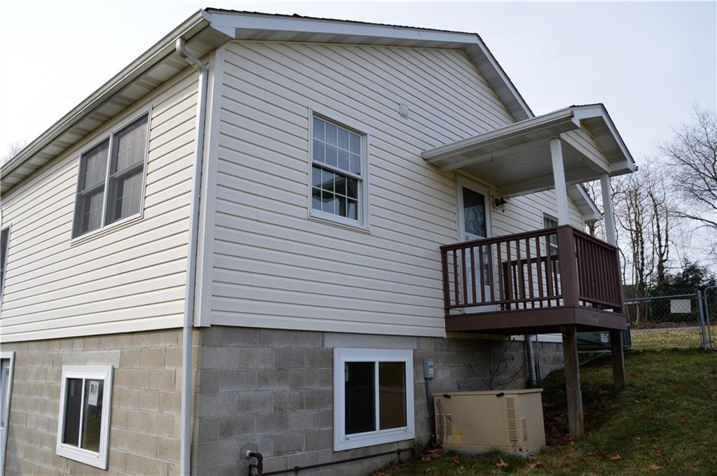 783 West Old Rte 422 Butler, PA 16001 - Photo 7 of 25 Balcony for Master/InLaw Suite