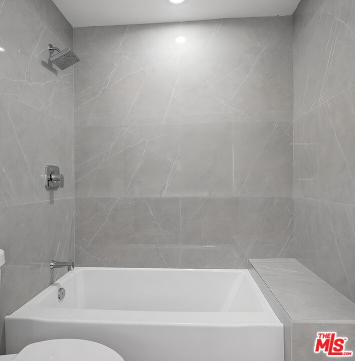 1805 Nichols Canyon Road Los Angeles, CA 90046 - Photo 10 of 17