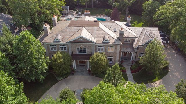 $4,100,000 | 434 Greenleaf Avenue, Glencoe, IL 60022