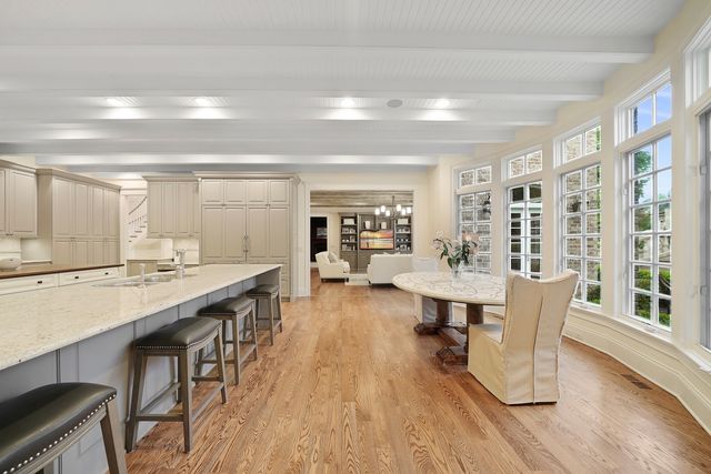 $4,100,000 | 434 Greenleaf Avenue, Glencoe, IL 60022