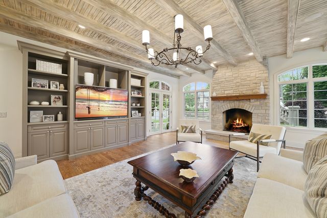 $4,100,000 | 434 Greenleaf Avenue, Glencoe, IL 60022