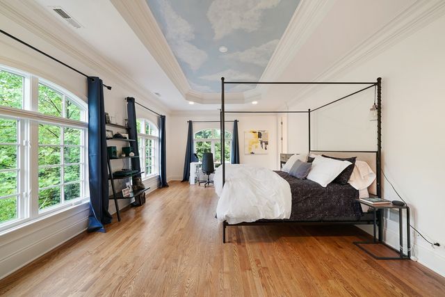 $4,100,000 | 434 Greenleaf Avenue, Glencoe, IL 60022