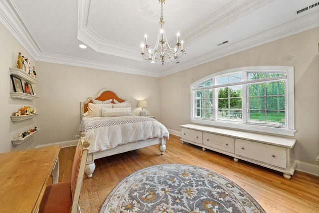 $4,100,000 | 434 Greenleaf Avenue, Glencoe, IL 60022