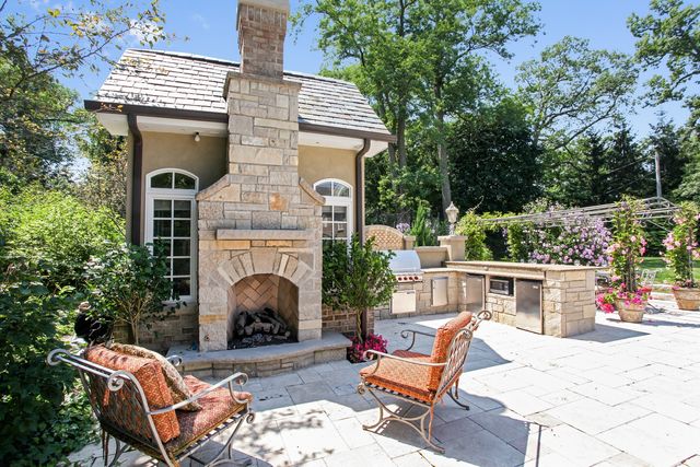 $4,100,000 | 434 Greenleaf Avenue, Glencoe, IL 60022