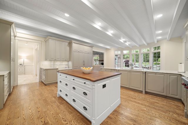 $4,100,000 | 434 Greenleaf Avenue, Glencoe, IL 60022