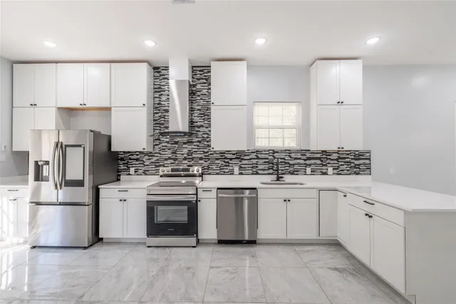 $399,000 | 164 County Road 3370, Cleveland, TX 77327