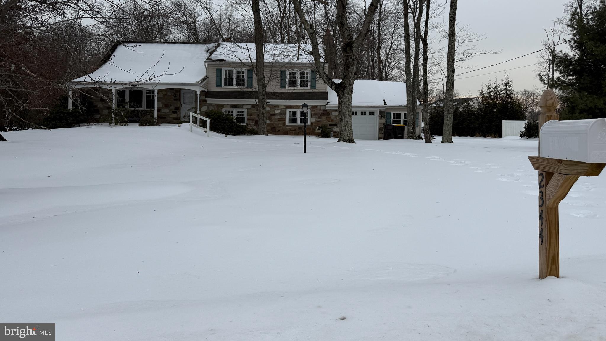 2344 Oakfield Road Warrington, PA 18976 - Photo 2 of 27