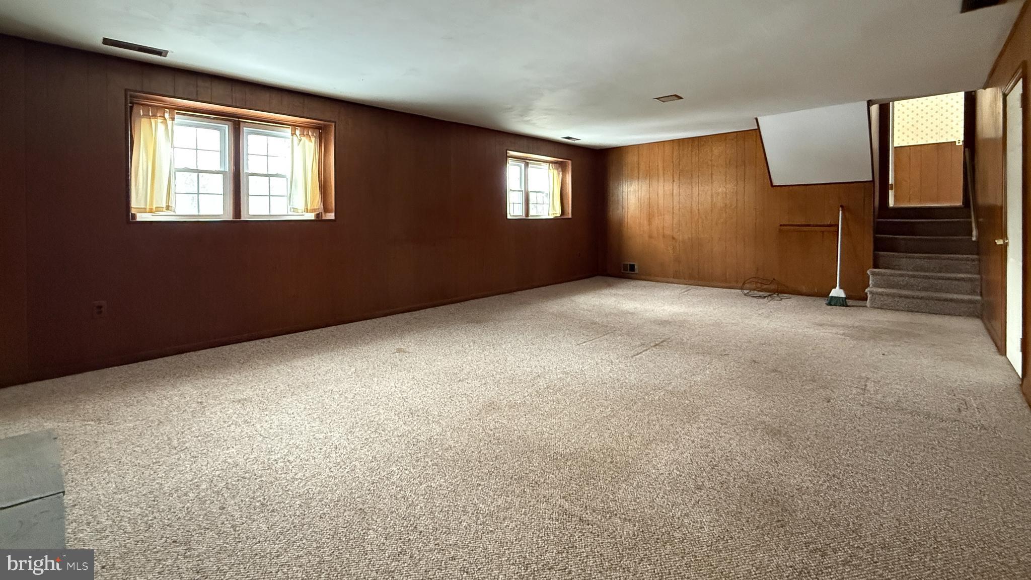 2344 Oakfield Road Warrington, PA 18976 - Photo 23 of 27