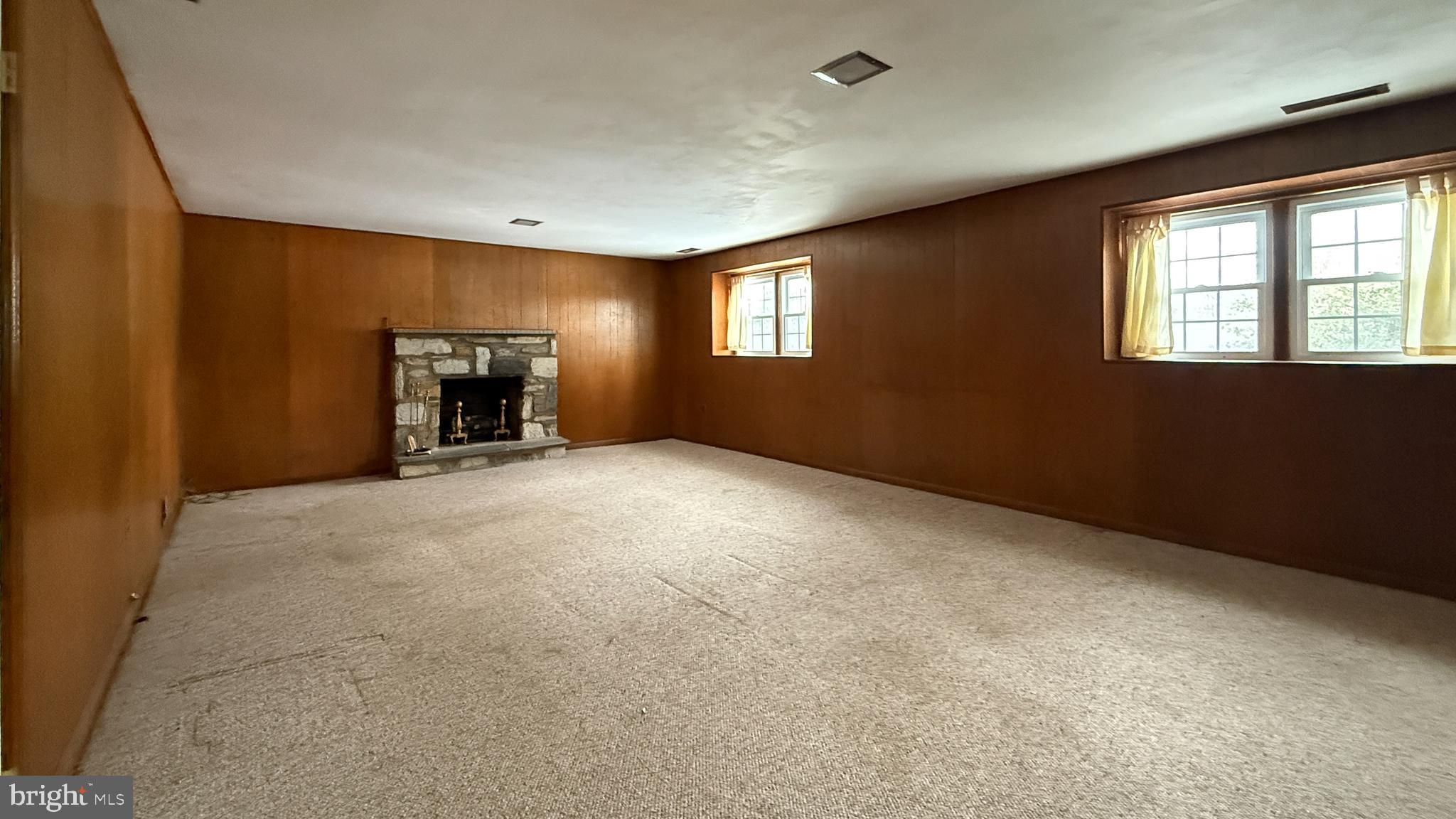 2344 Oakfield Road Warrington, PA 18976 - Photo 24 of 27