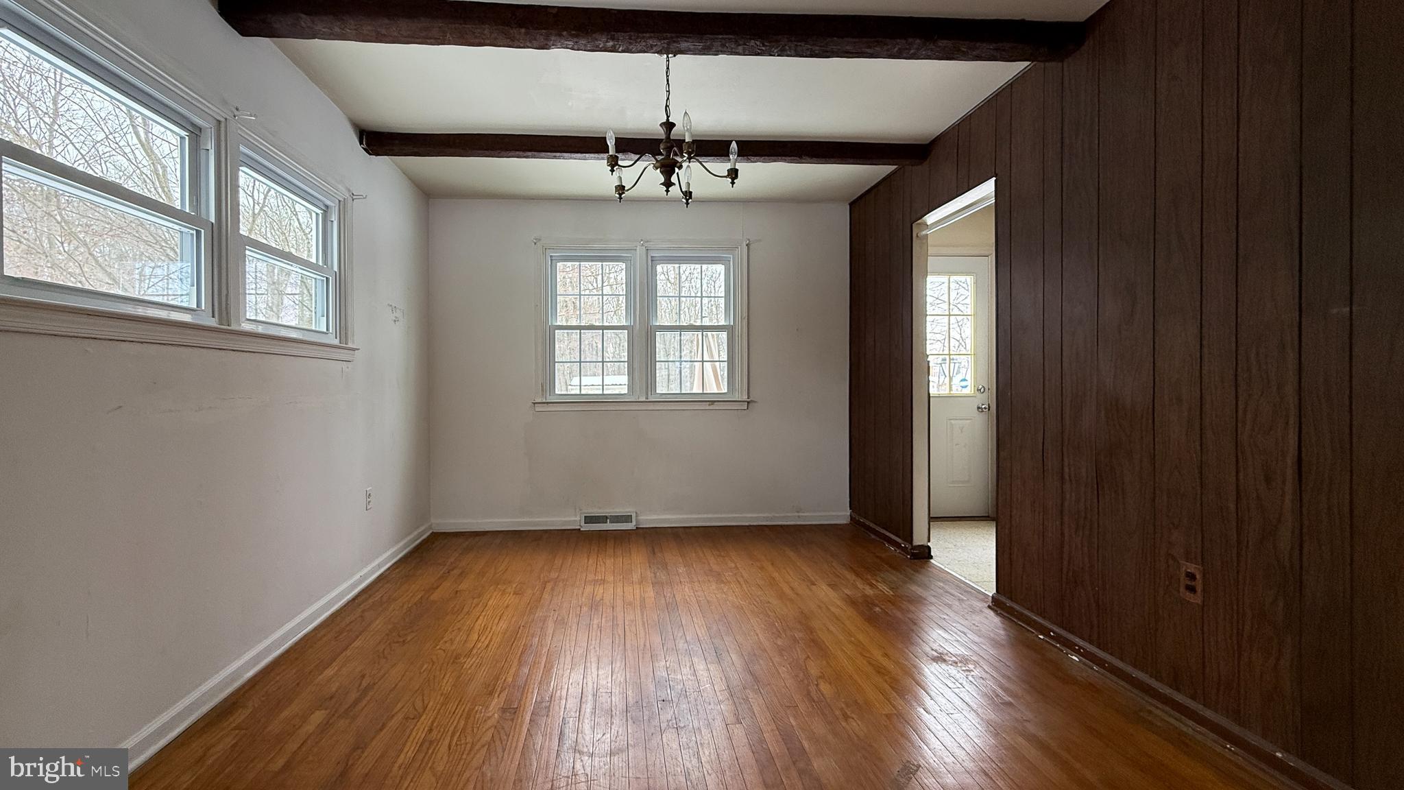 2344 Oakfield Road Warrington, PA 18976 - Photo 6 of 27