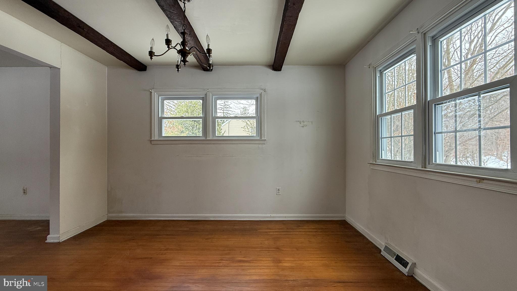 2344 Oakfield Road Warrington, PA 18976 - Photo 7 of 27