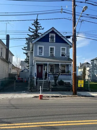 $390,000 | 438 West 2nd Street, Plainfield, NJ 07060