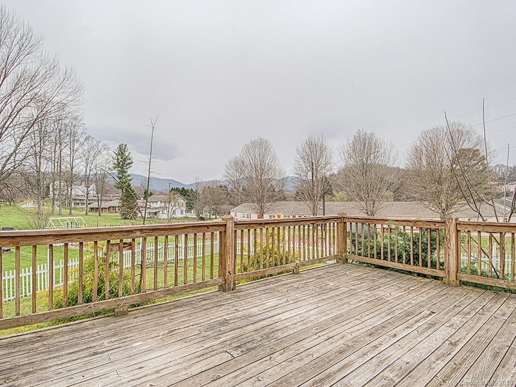 372 County Road, Unit 2 Waynesville, NC 28785 - Photo 3 of 25 Gallery Image 3