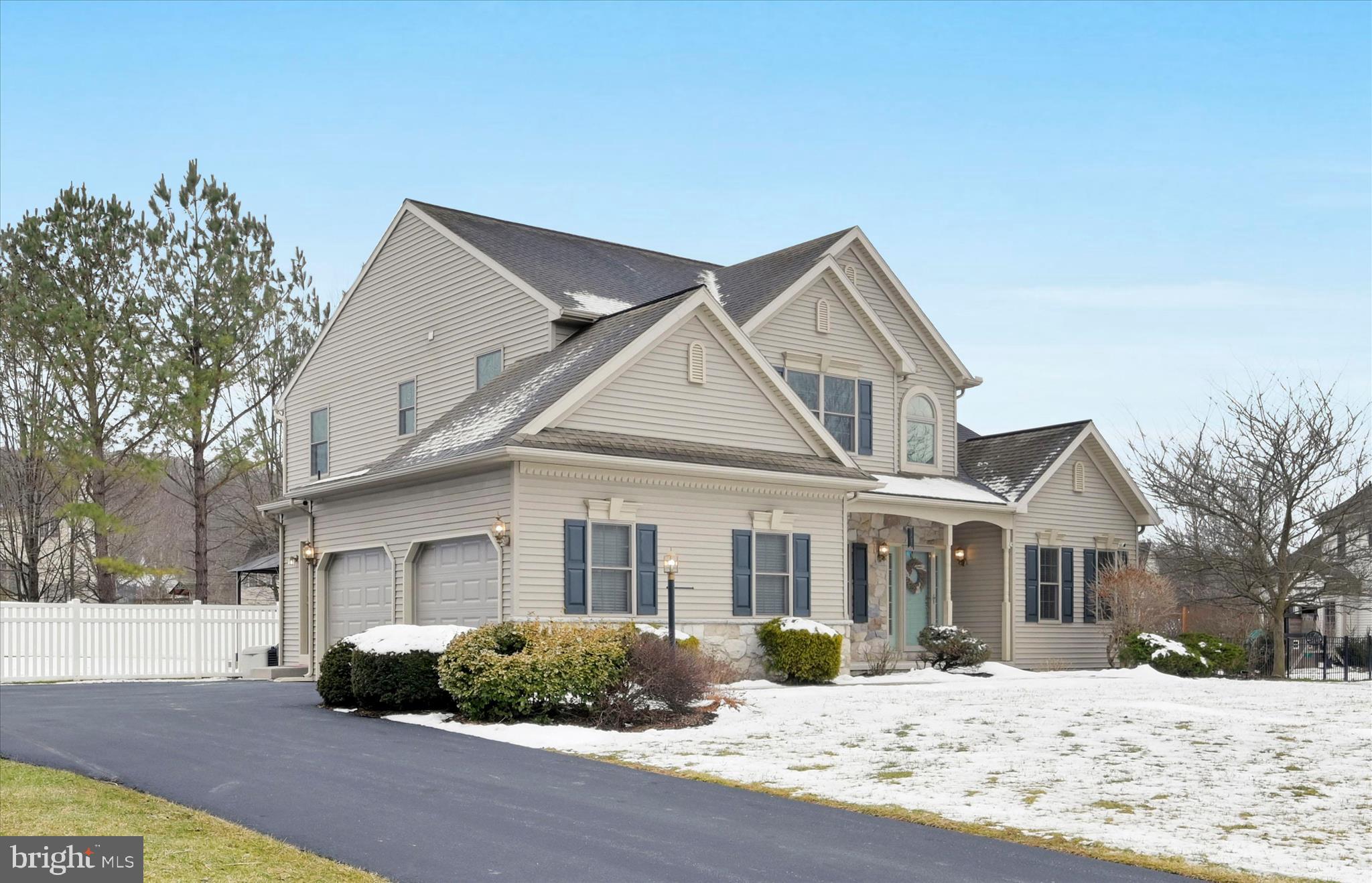 5238 Elizabethtown Road Palmyra, PA 17078 - Photo 31 of 39 Front Elevation