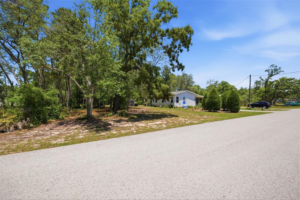 7355 Myhope Circle Spring Hill, FL 34606 - Photo 2 of 31