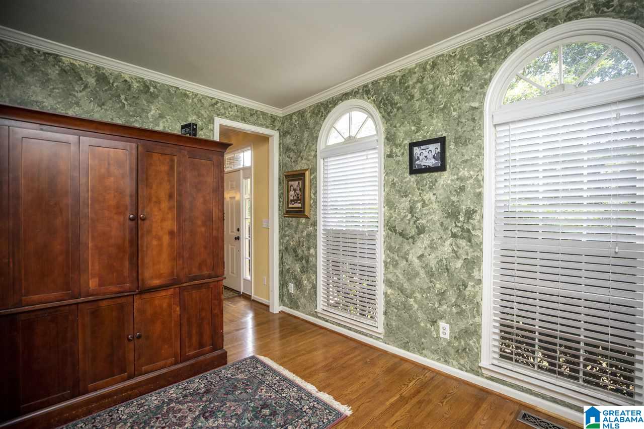 2007 Crosscrest Drive Birmingham, AL 35244 - Photo 33 of 48