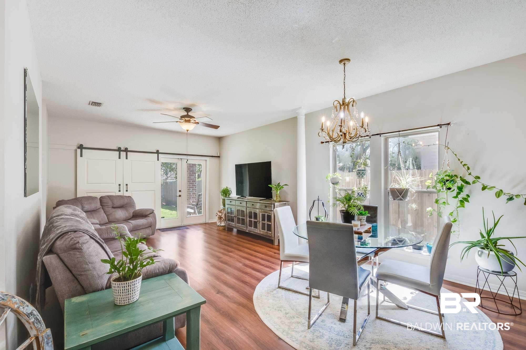 773 Wesley Avenue Mobile, AL 36609 - Photo 9 of 37