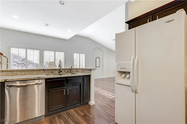 $2,500 | 2505 Palmridge Drive, Las Vegas, NV 89134