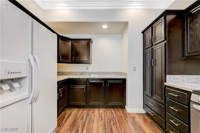 $2,700 | 2505 Palmridge Drive, Las Vegas, NV 89134