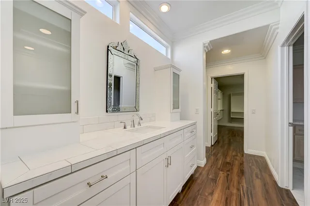 $2,500 | 2505 Palmridge Drive, Las Vegas, NV 89134