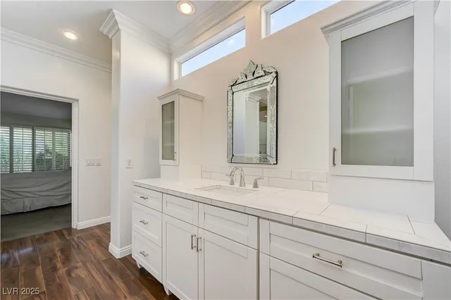 $2,500 | 2505 Palmridge Drive, Las Vegas, NV 89134