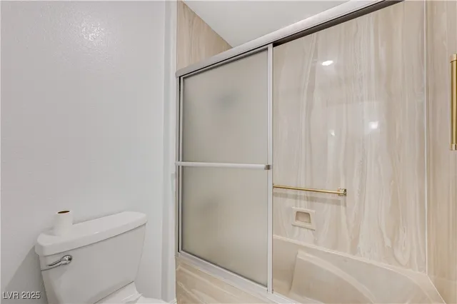 $2,700 | 2505 Palmridge Drive, Las Vegas, NV 89134