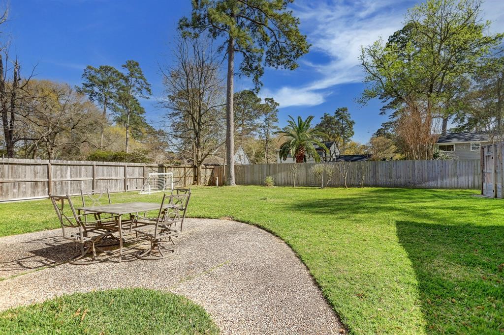 6503 Hickorycrest Drive Spring, TX 77389 - Photo 7 of 30