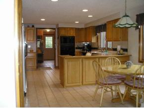 61 Marblehead Road Windham, NH 03087 - Photo 4 of 8