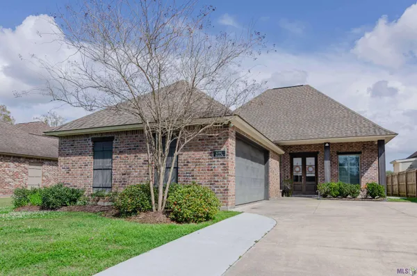 $399,000 | 12192 Deventer Drive, Geismar, LA 70734