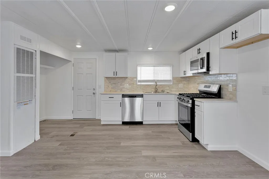 15252 Seneca Road, Unit 29 Victorville, CA 92392 - Photo 8 of 28