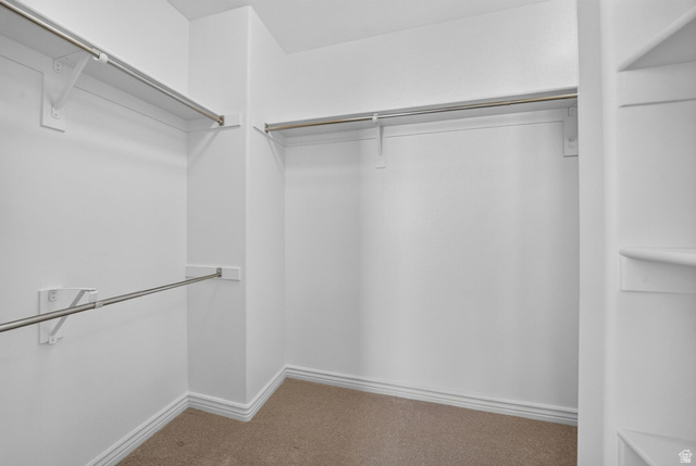 1568 Fairway Ridge Road Draper, UT 84020 - Photo 23 of 44 Primary walk-in closet