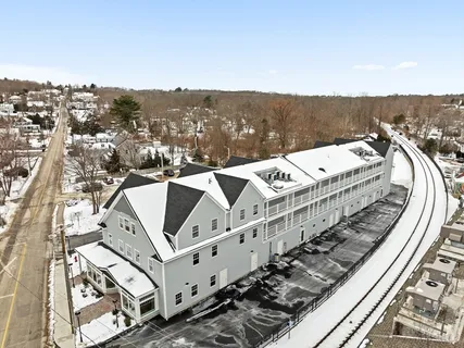 $475,000 | 1 Pleasant Street, Unit 206, Cohasset, MA 02025