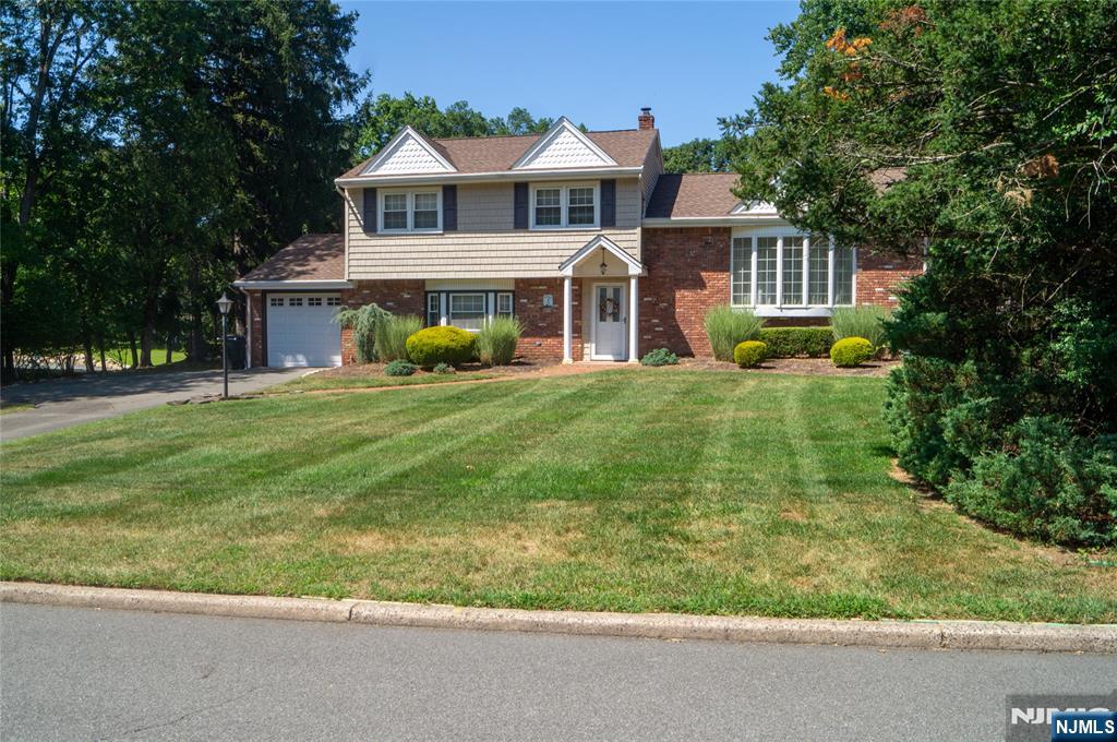 36 Deer Trail Road Hillsdale, NJ 07642 - Photo 2 of 23