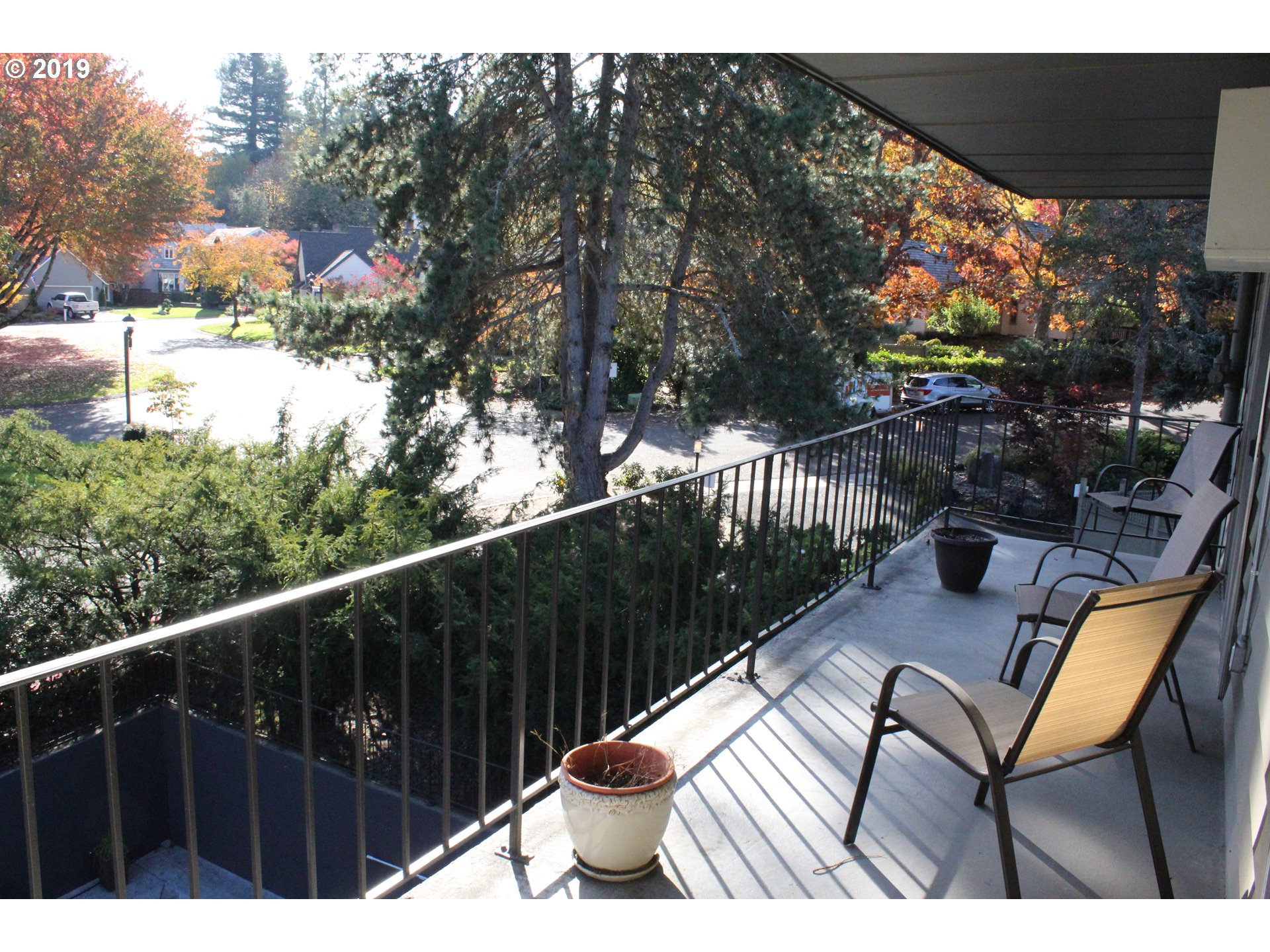 200 Southwest Burnham Road, Unit 400 Lake Oswego, OR 97034 - Photo 21 of 30 Gallery Image 21