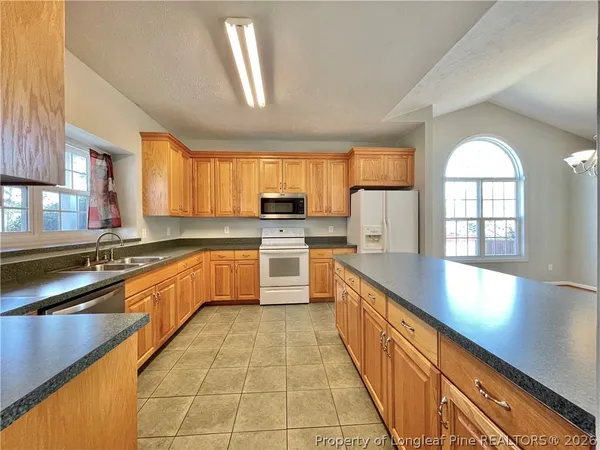 $1,900 | 11 Richmond Park Drive, Cameron, NC 28326