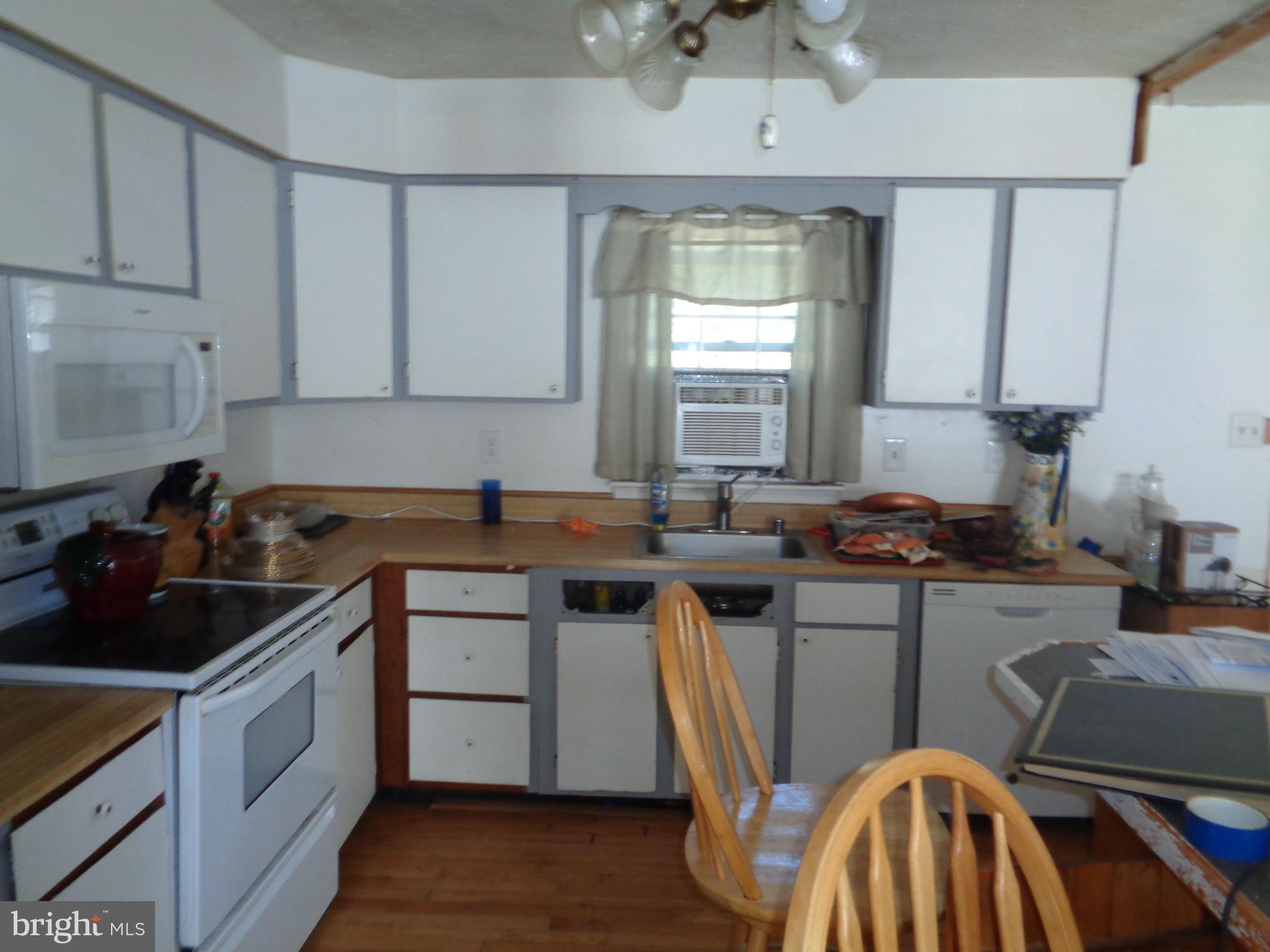 3724 Oakfalls Way Nottingham, MD 21236 - Photo 6 of 27