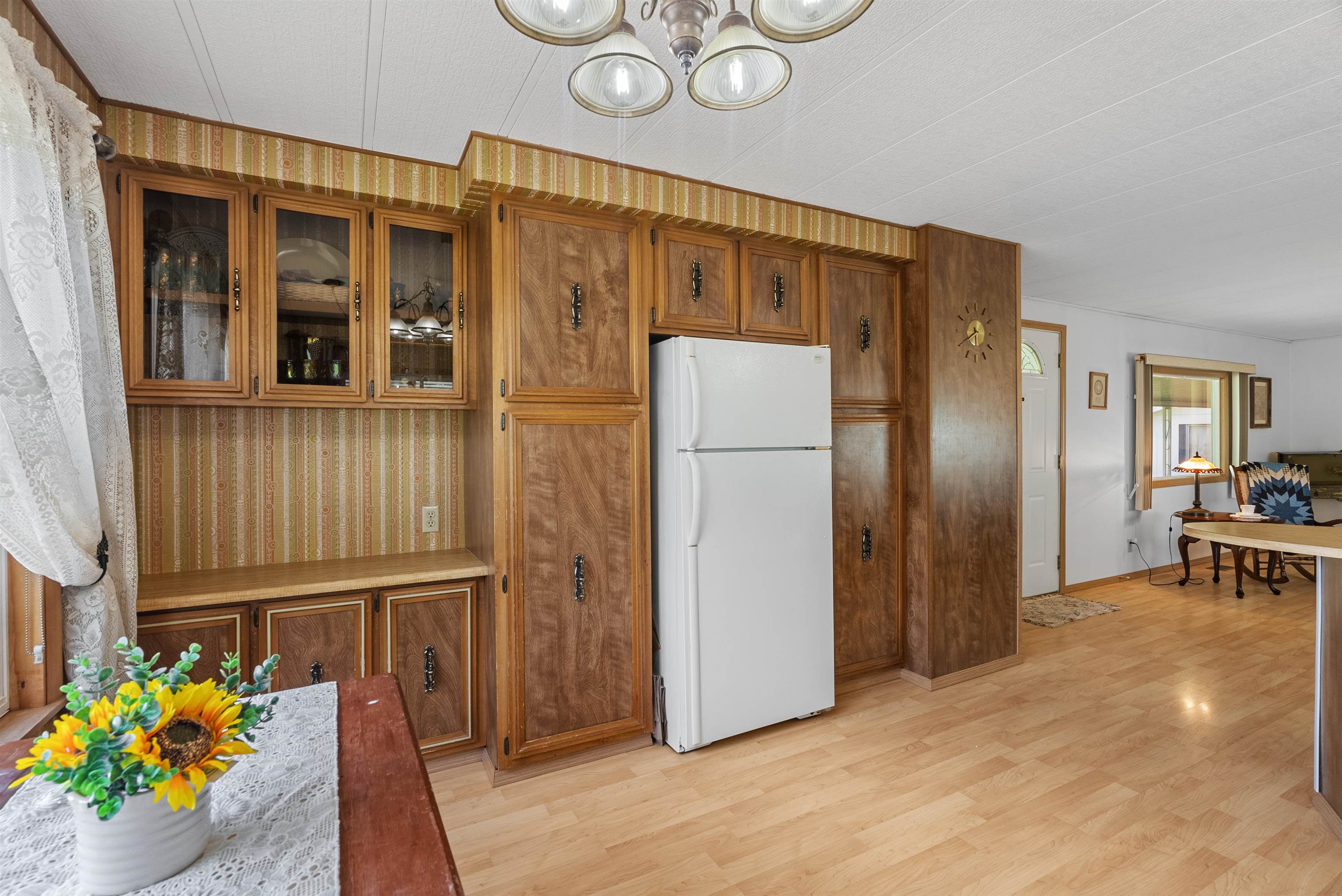 4202 East Lane Park Road, Unit 2 Mead, WA 99021 - Photo 12 of 27