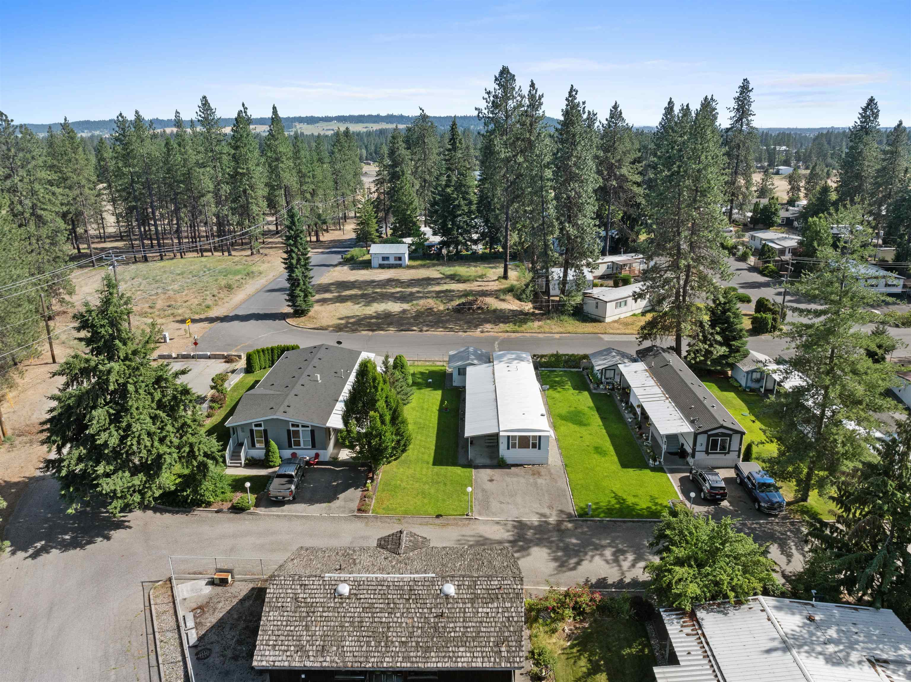 4202 East Lane Park Road, Unit 2 Mead, WA 99021 - Photo 24 of 27