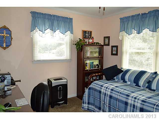 1326 Oak Canopy Road Lincolnton, NC 28092 - Photo 9 of 16 Gallery Image 9
