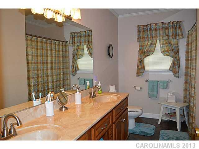 1326 Oak Canopy Road Lincolnton, NC 28092 - Photo 10 of 16 Gallery Image 10