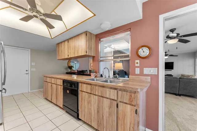 $309,900 | 2671 Royal Ridge Drive, Spring Hill, FL 34606