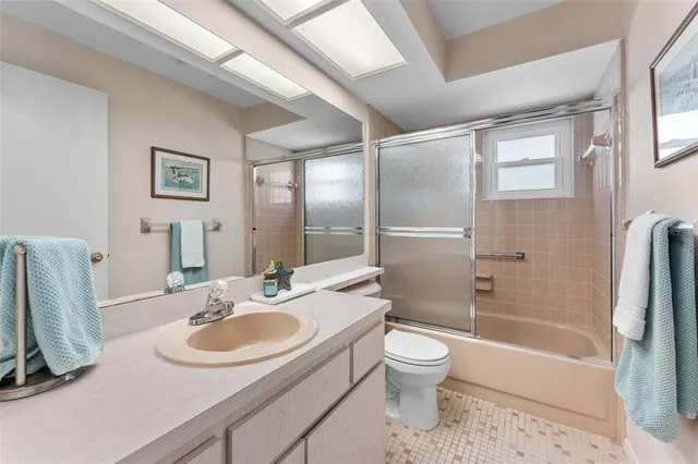 $309,900 | 2671 Royal Ridge Drive, Spring Hill, FL 34606