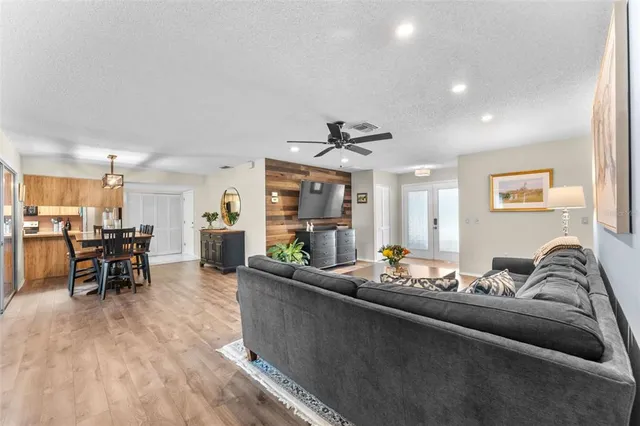 $309,900 | 2671 Royal Ridge Drive, Spring Hill, FL 34606