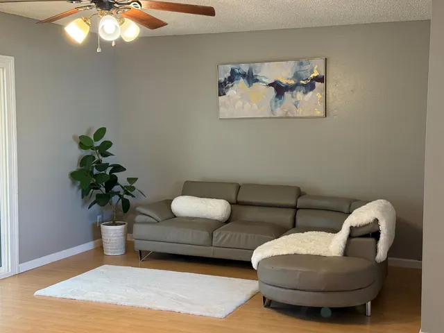 $415,000 | 5851 Larry Way, North Highlands, CA 95660