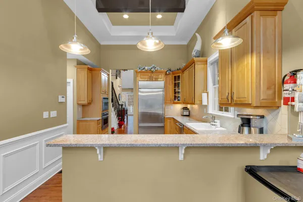 $869,000 | 2 Bethpage Court, Cortlandt Manor, NY 10567