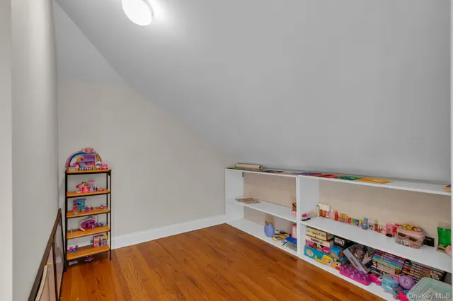 $869,000 | 2 Bethpage Court, Cortlandt Manor, NY 10567