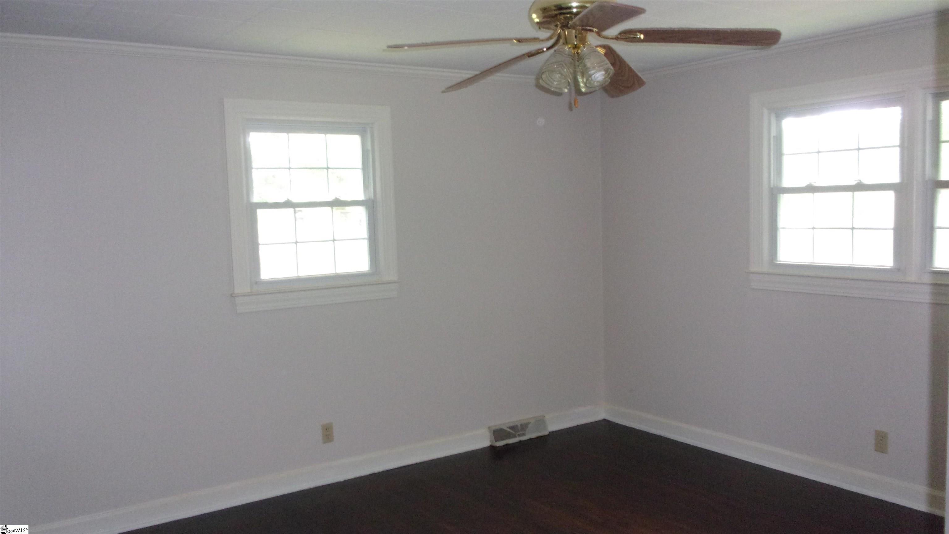 130 Murdock Road Belton, SC 29627 - Photo 4 of 17 Gallery Image 4