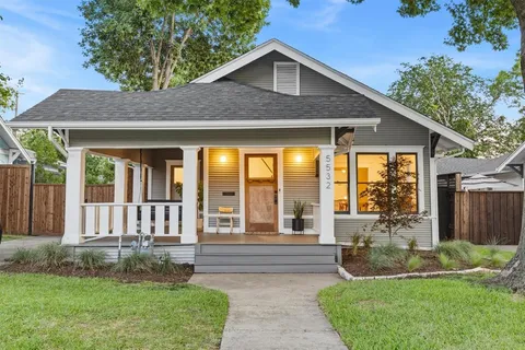 $995,000 | 5532 Willis Avenue, Dallas, TX 75206